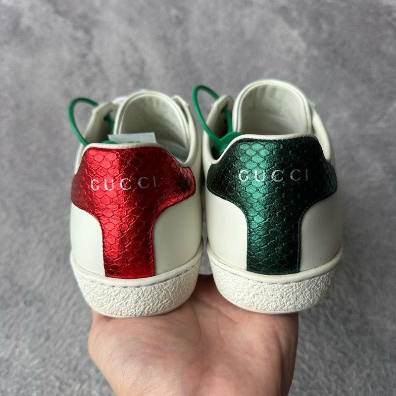 Gucci Gucci ACE Embroidered Fashion Sneakers for Women 0079 Size US 6.5 / IT 36.5 - 3 Thumbnail