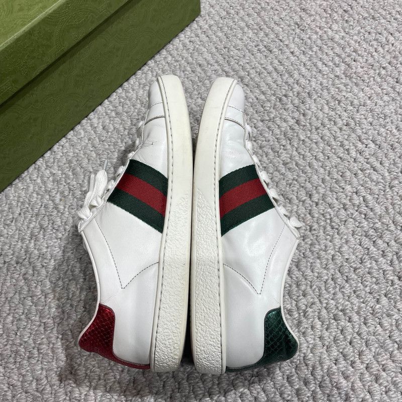 Gucci Gucci Ace Embroidered Fashion Sneakers for Women 0079 Size US 5 / IT 35 - 6 Thumbnail