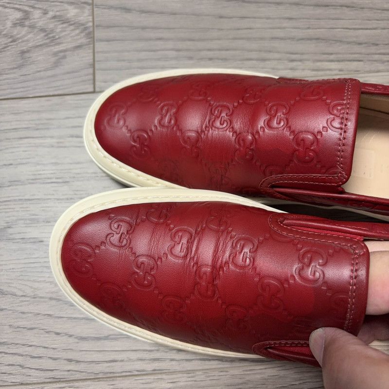 Gucci Gucci Stylish Leather Slip-On Sneakers for Women 0079 Size US 6.5 / IT 36.5 - 7 Thumbnail