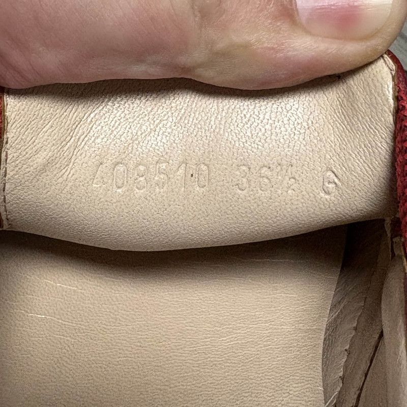 Gucci Gucci Stylish Leather Slip-On Sneakers for Women 0079 Size US 6.5 / IT 36.5 - 5 Thumbnail