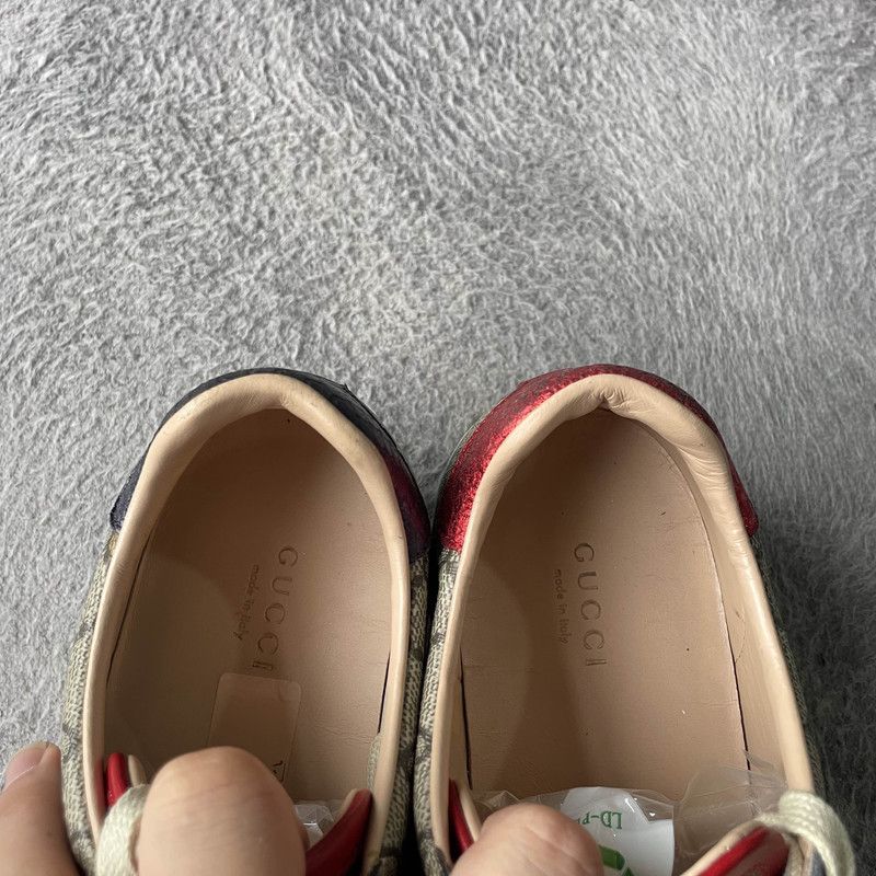 Gucci Gucci Ace GG Supreme Sneakers for Women 0079 Size US 5.5 / IT 35.5 - 8 Thumbnail