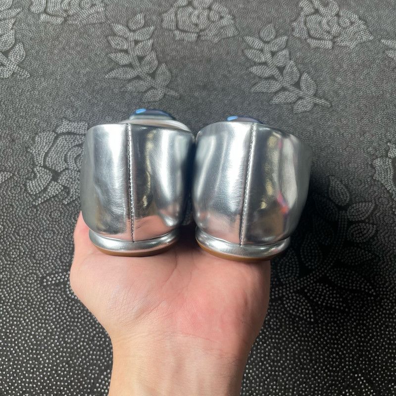 Gucci Gucci Stylish Silver Flat Shoes for Women 0079 Size US 6 / IT 36 - 3 Thumbnail