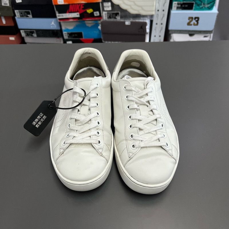 Gucci Gucci ACE Double G Round Toe Sneakers for Women 0079 Size US 8.5 / IT 38.5 - 2 Thumbnail