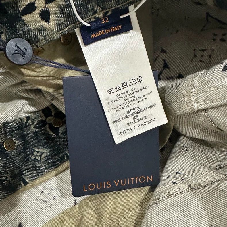 Louis Vuitton Louis Vuitton Monogram All-over Print Jeans - dmc Size 30" / US 8 / IT 44 - 4 Thumbnail