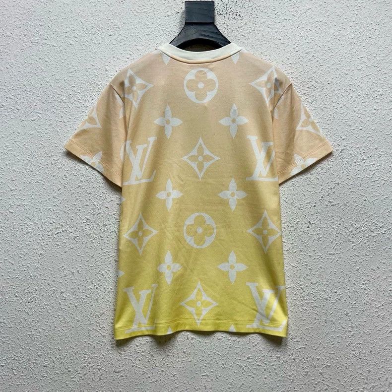 Louis Vuitton Louis Vuitton Gradient Logo Short Sleeve Tee - dmc Size M / US 6-8 / IT 42-44 - 2 Thumbnail