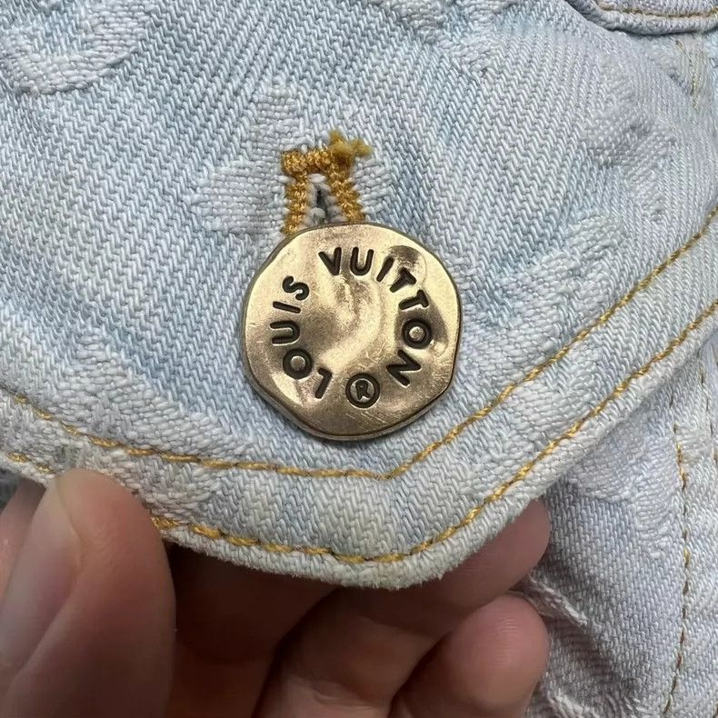 Louis Vuitton Louis Vuitton x Tyler Denim Jacket - dmc Size M / US 6-8 / IT 42-44 - 3 Thumbnail
