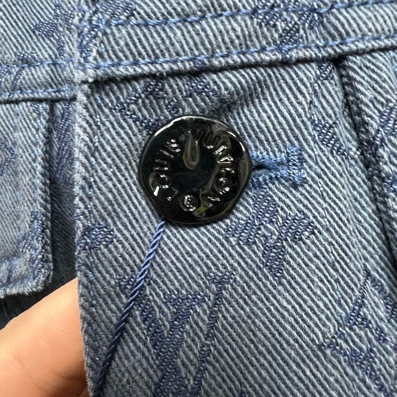 Louis Vuitton Louis Vuitton Blue Denim Jacket with Monogram - dmc Size S / US 4 / IT 40 - 3 Thumbnail