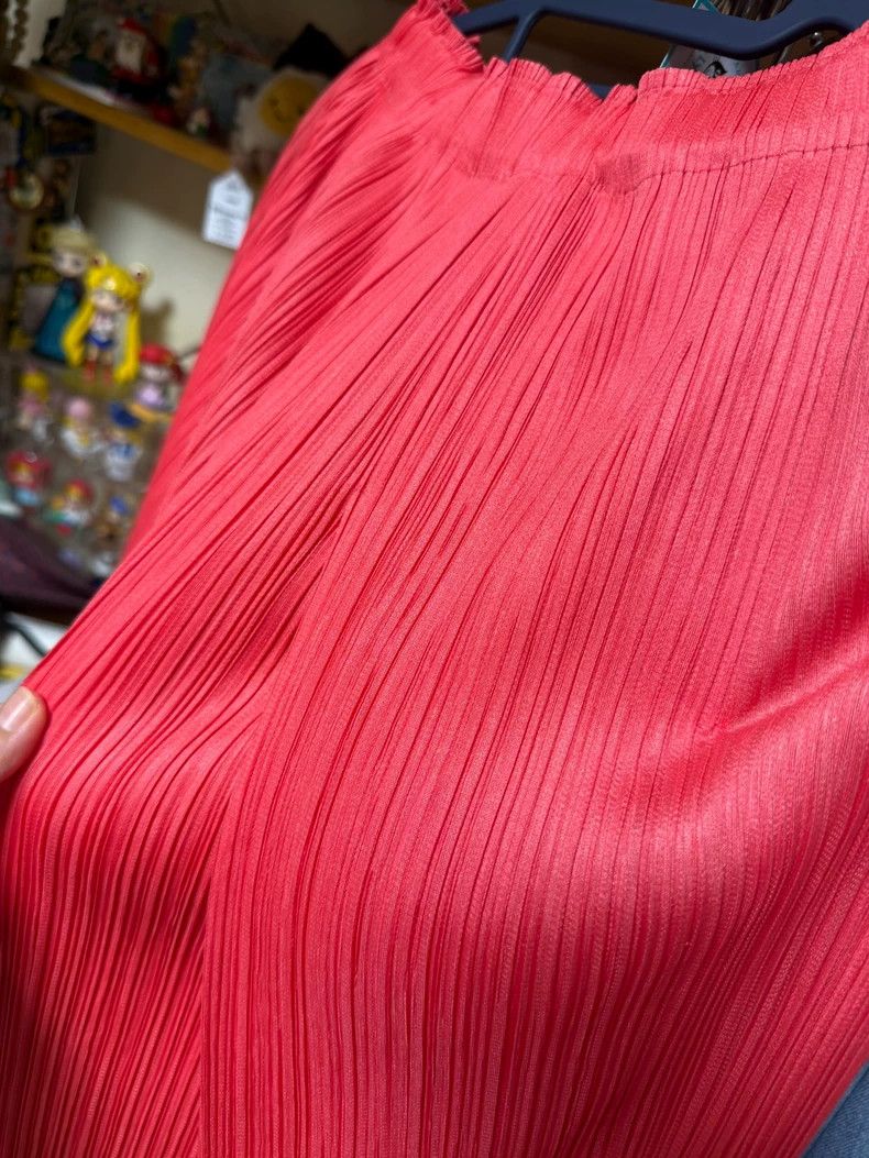 Issey Miyake Issey Miyake Pleated Skirt Red - dmc Size 28" / US 6 / IT 42 - 2 Thumbnail