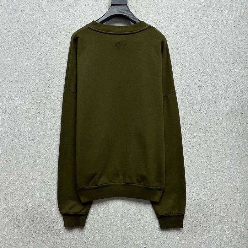 Louis Vuitton Louis Vuitton LV Rivet Pharrell Sweatshirt - dmc Size M / US 6-8 / IT 42-44 - 2 Thumbnail