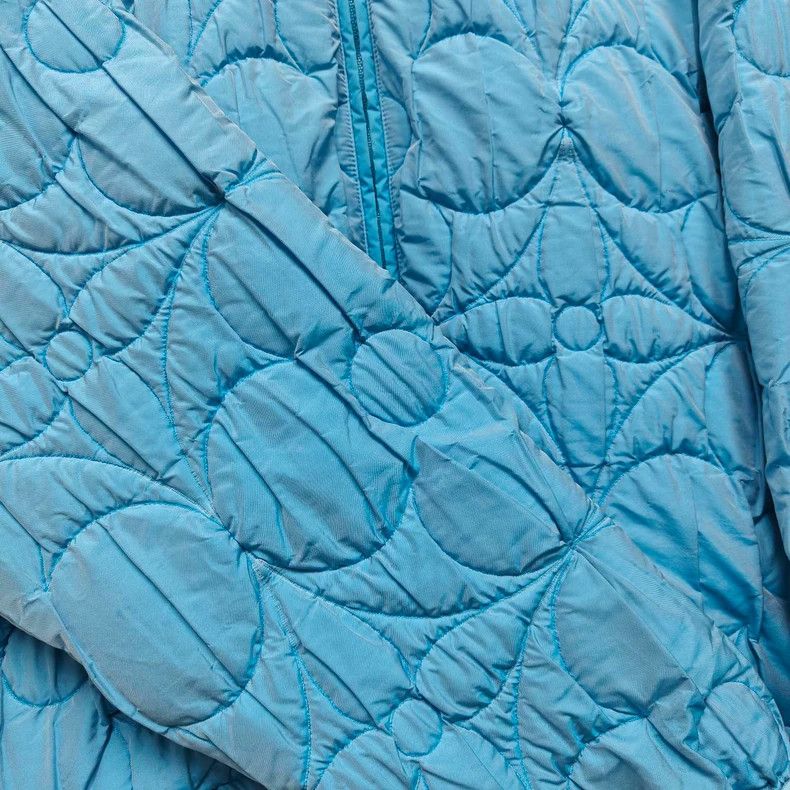 Louis Vuitton Louis Vuitton Blue Floral Puffer Jacket - dmc Size M / US 6-8 / IT 42-44 - 3 Thumbnail
