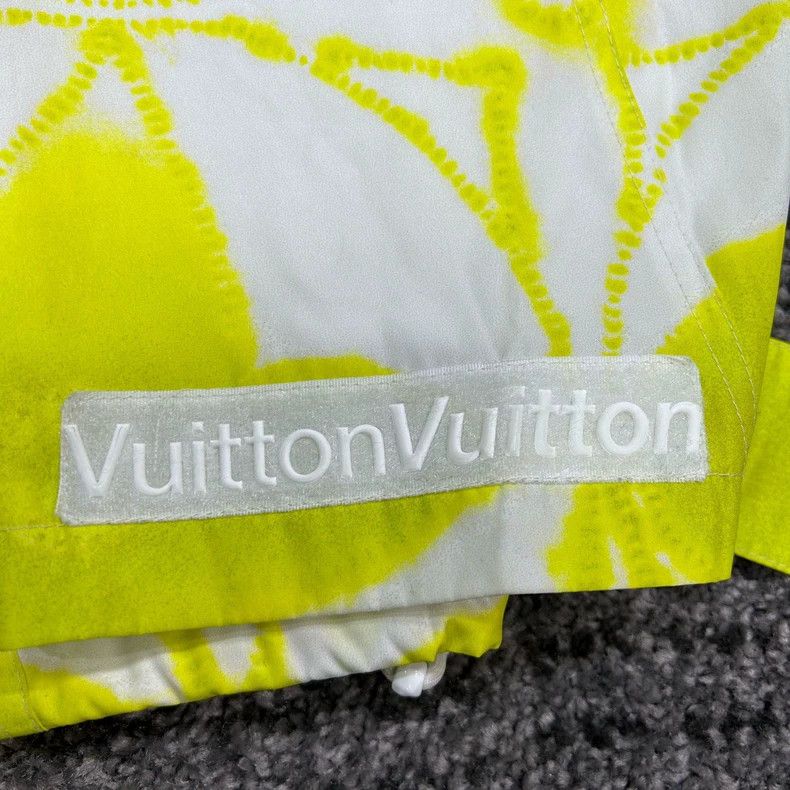 Louis Vuitton Louis Vuitton 2023ss Lemon Yellow Jacket - dmc Size M / US 6-8 / IT 42-44 - 3 Thumbnail