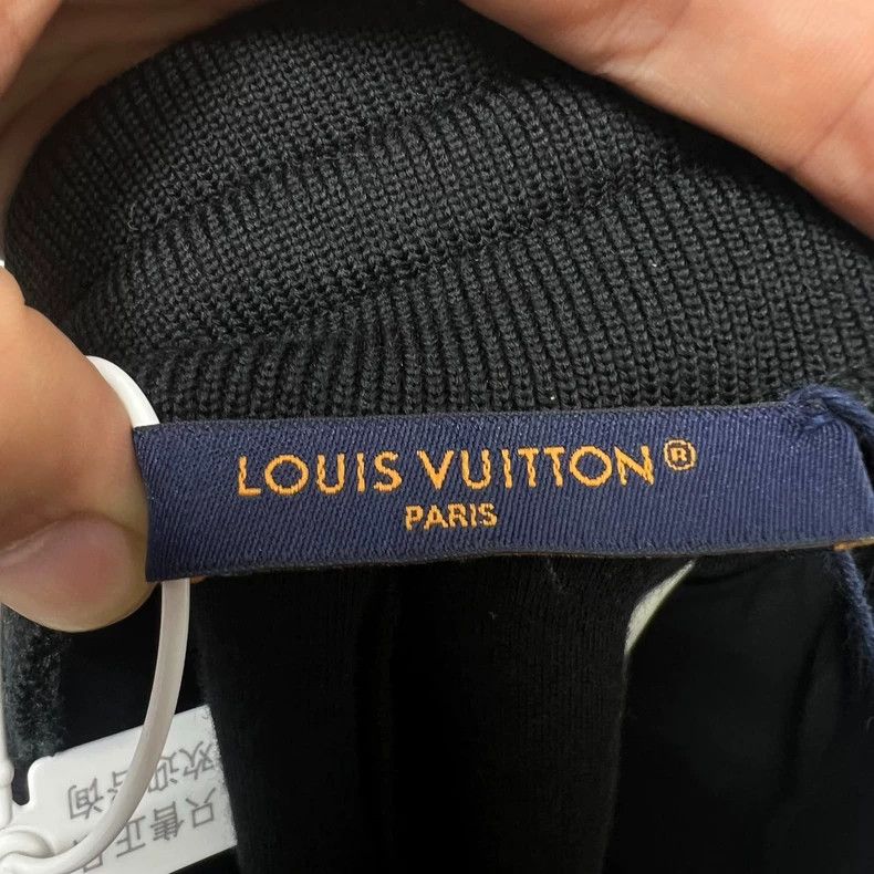 Louis Vuitton Louis Vuitton Black Drawstring Shorts with Crystals - dmc Size 28" / US 6 / IT 42 - 4 Thumbnail
