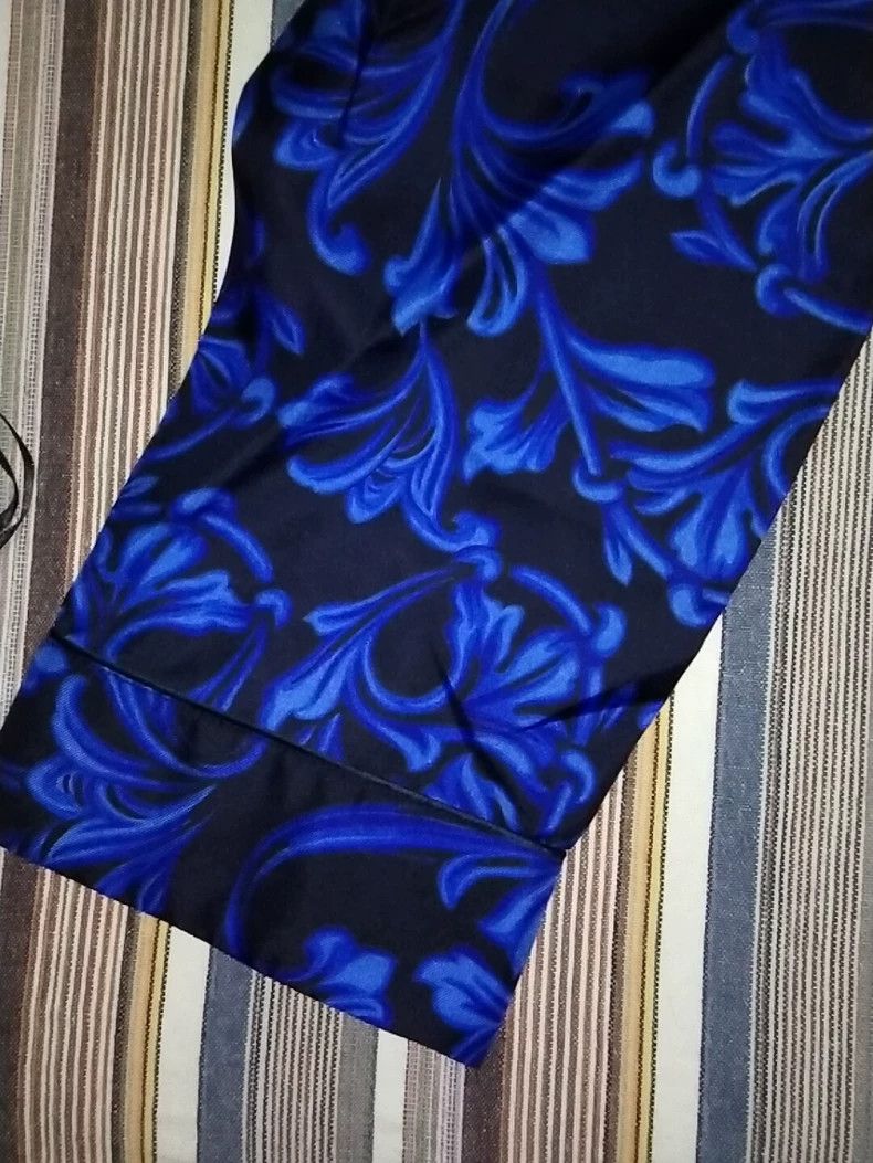 Versace Versace Blue Greek Print Silk Top - dmc Size M / US 6-8 / IT 42-44 - 2 Thumbnail