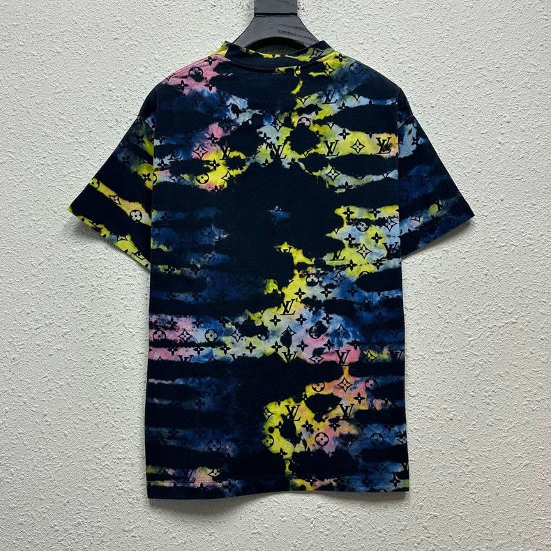 Louis Vuitton Louis Vuitton Tie-Dye Monogram Short-Sleeve Tee - dmc Size M / US 6-8 / IT 42-44 - 2 Thumbnail
