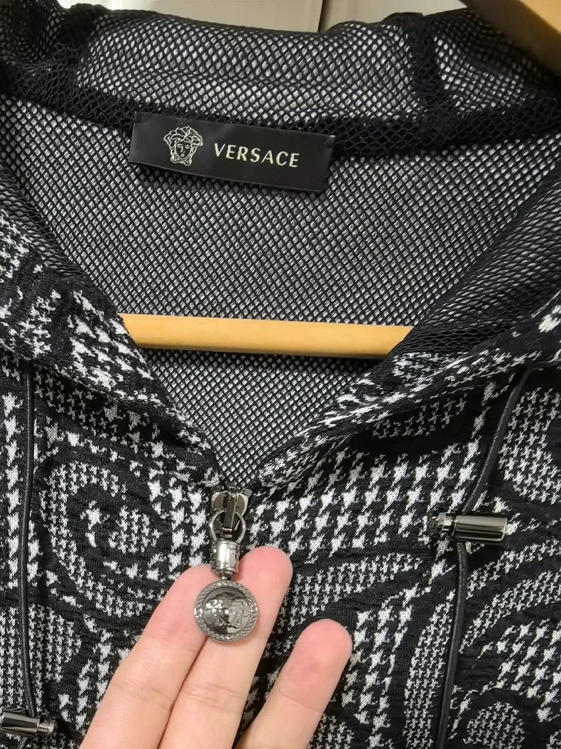 Versace Versace Black Patterned Zip Hoodie - dmc Size M / US 6-8 / IT 42-44 - 3 Thumbnail