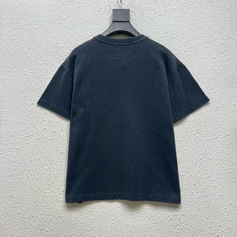 Louis Vuitton Louis Vuitton Short Sleeve Logo Pocket Tee - dmc Size M / US 6-8 / IT 42-44 - 2 Thumbnail