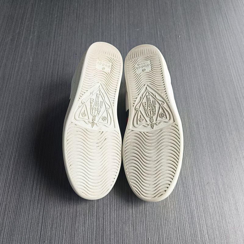 Gucci Gucci Ace Low-Top Sneakers with Bee Size US 5 / EU 37 - 4 Thumbnail