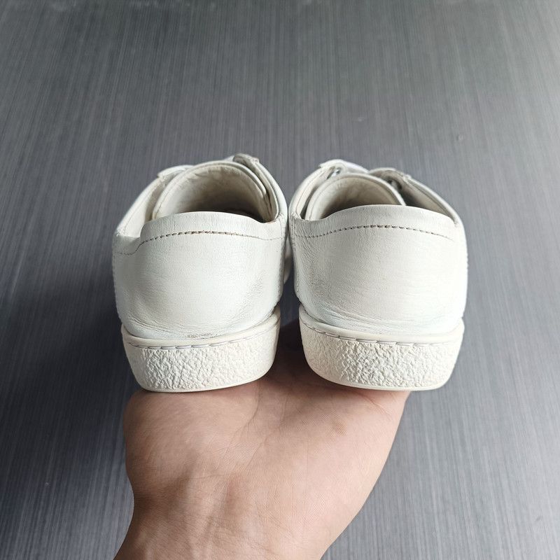 Gucci Gucci Ace Low-Top Sneakers with Bee Size US 5 / EU 37 - 3 Thumbnail