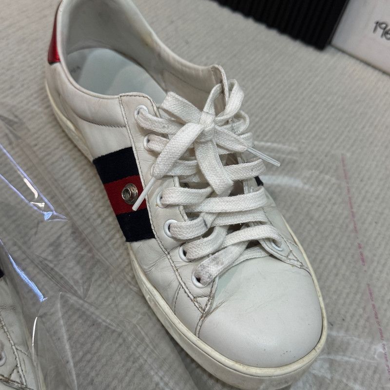 Gucci Gucci White Ace Leather Low-Top Sneakers Size US 10 / EU 43 - 11 Thumbnail