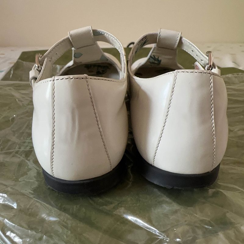 Gucci Gucci Stylish Cut-Out Detail Flat Shoes Size US 10 / EU 43 - 3 Thumbnail
