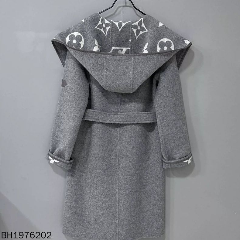 Louis Vuitton Louis Vuitton Monogram Robe Coat Size S / US 4 / IT 40 - 4 Thumbnail