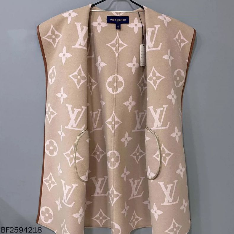 Louis Vuitton Louis Vuitton Monogram Bathrobe Coat Size M / US 6-8 / IT 42-44 - 3 Thumbnail