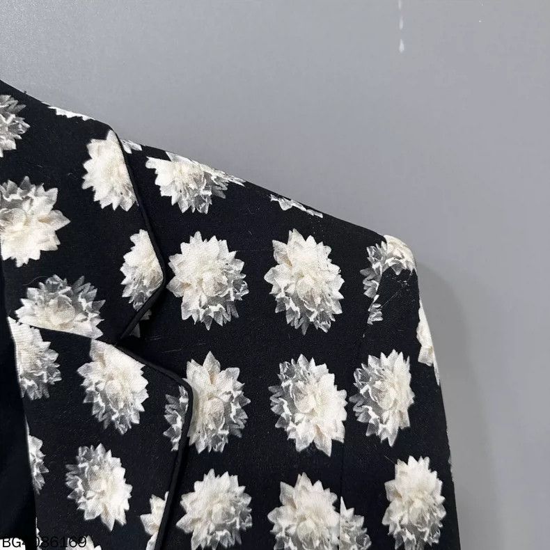 Max Mara MaxMara Floral Print Blazer Jacket Size M / US 6-8 / IT 42-44 - 5 Thumbnail