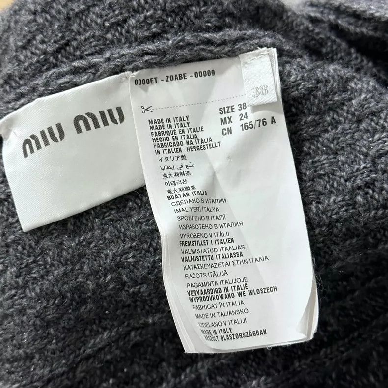 Miu Miu MIUMIU Gray Wool Cardigan Sweater Size S / US 4 / IT 40 - 5 Thumbnail