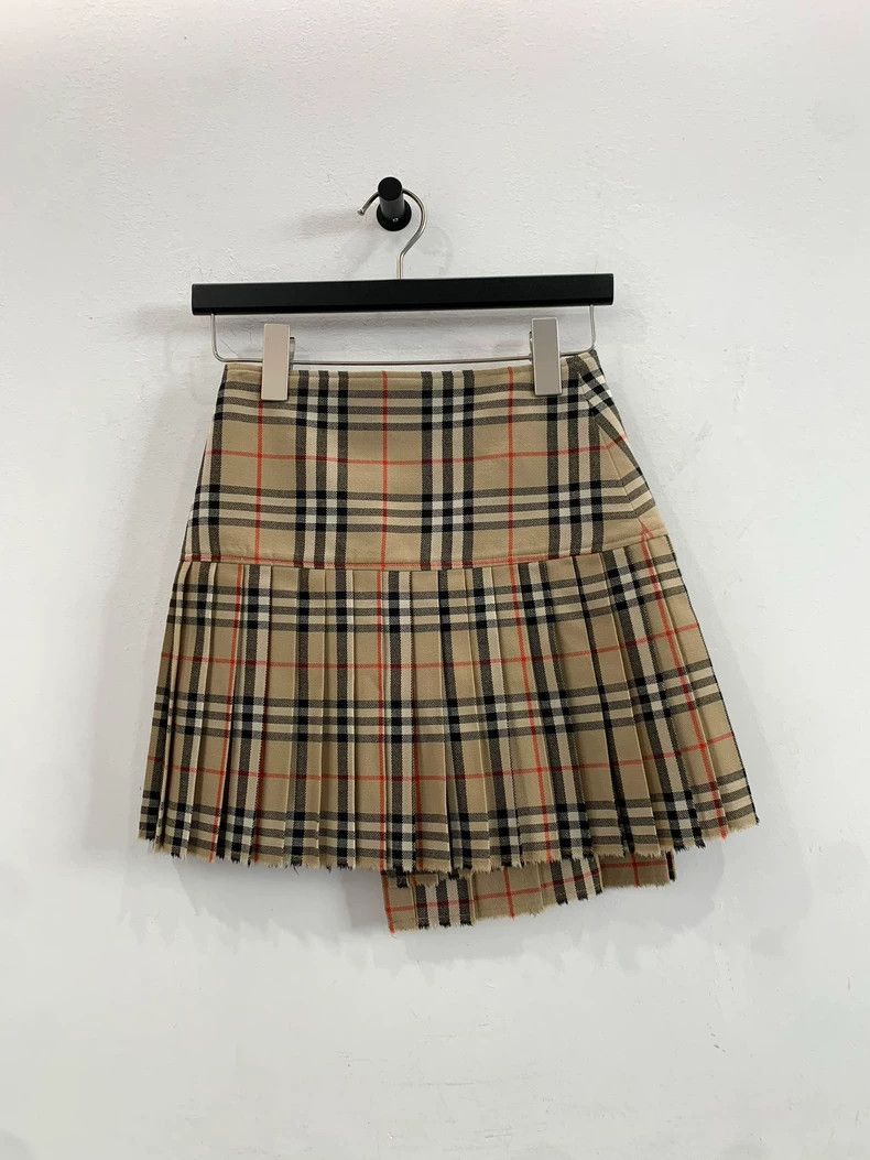 Burberry Burberry Classic Plaid Wool Pleated Skirt Size 24" / US 00 / IT 34 - 2 Thumbnail