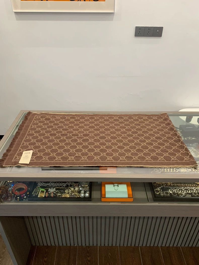 Gucci Gucci Double G Logo Wool Scarf Size ONE SIZE - 3 Thumbnail
