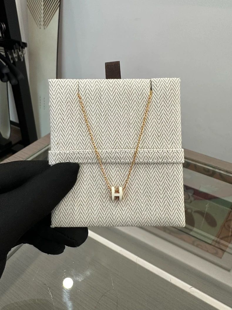 Hermes Hermes Pop H Mini White Enamel Necklace Size ONE SIZE - 2 Thumbnail