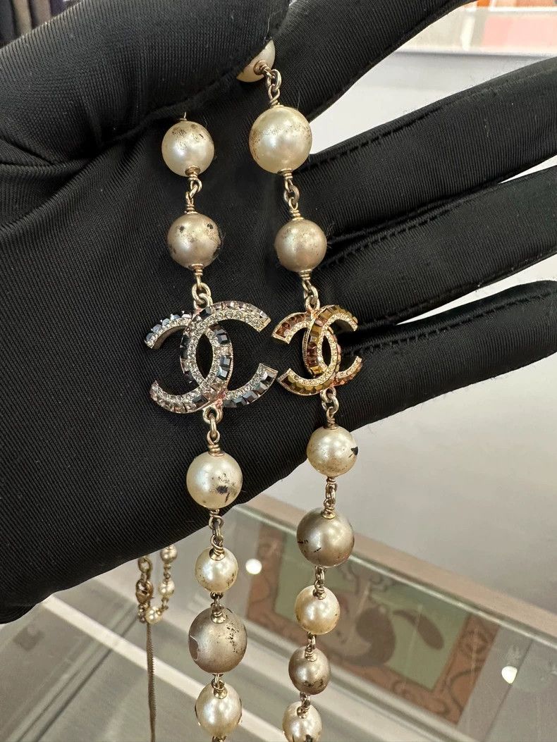 Chanel Chanel Multi-Color Crystal Pearl CC Necklace Size ONE SIZE - 4 Thumbnail