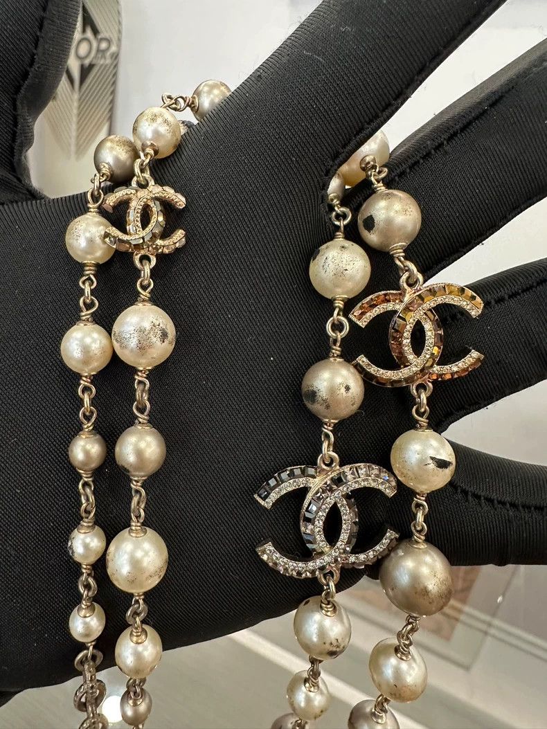Chanel Chanel Multi-Color Crystal Pearl CC Necklace Size ONE SIZE - 3 Thumbnail
