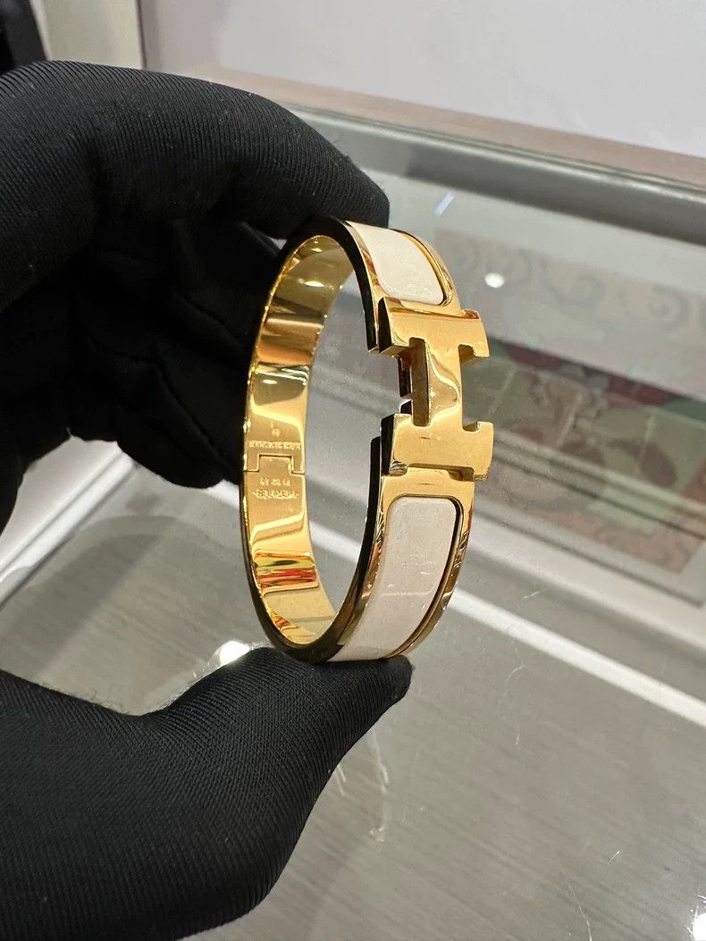 Hermes Hermes Clic H Gold Enamel Bracelet Size ONE SIZE - 2 Thumbnail