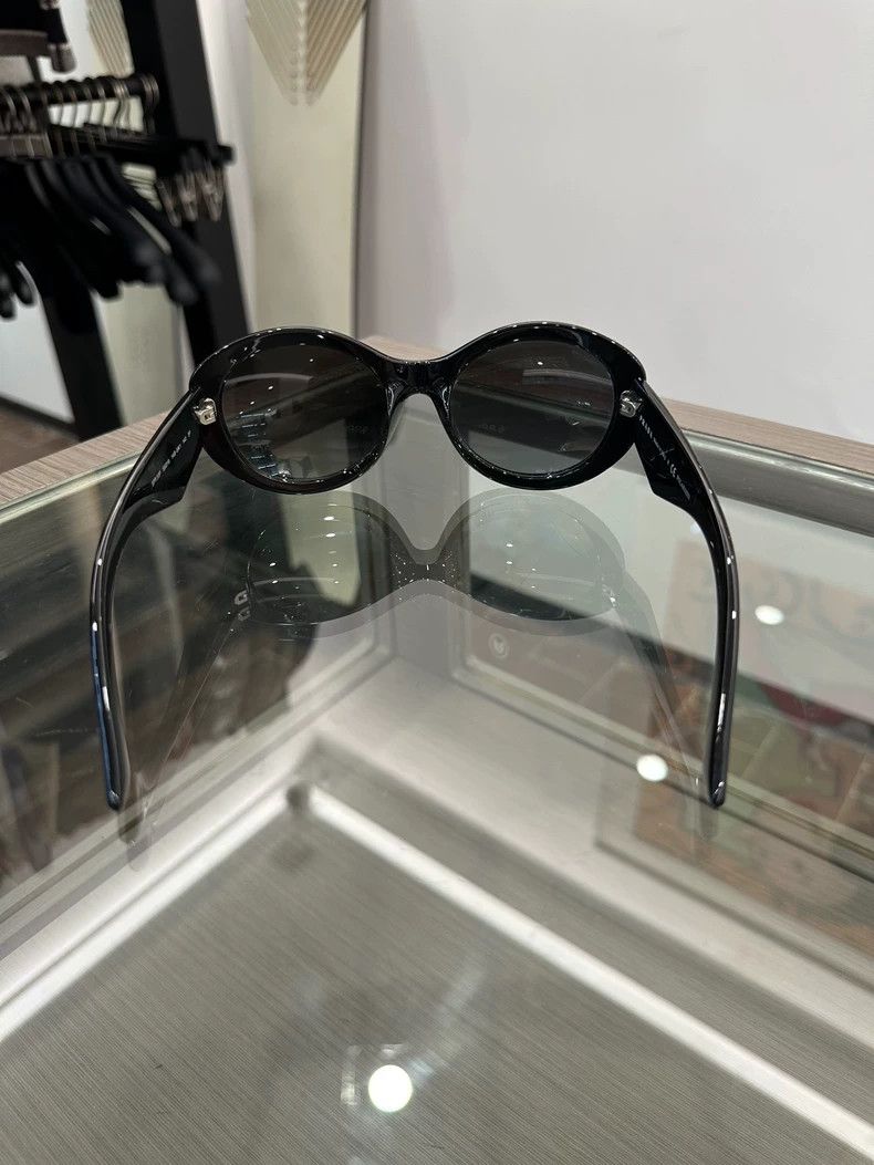 Prada Prada Side Triangle Logo Black Sunglasses Size ONE SIZE - 4 Thumbnail