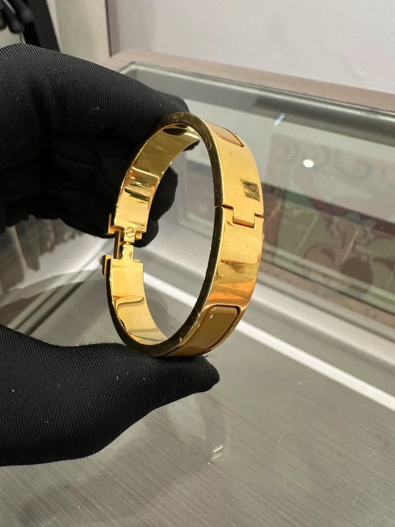 Hermes Hermes Clic H Gold Enamel H Bracelet Size ONE SIZE - 3 Thumbnail