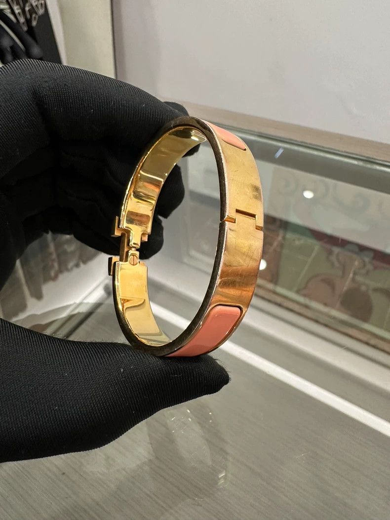 Hermes Hermes Clic H Pink Enamel Gold Bracelet Size ONE SIZE - 3 Thumbnail