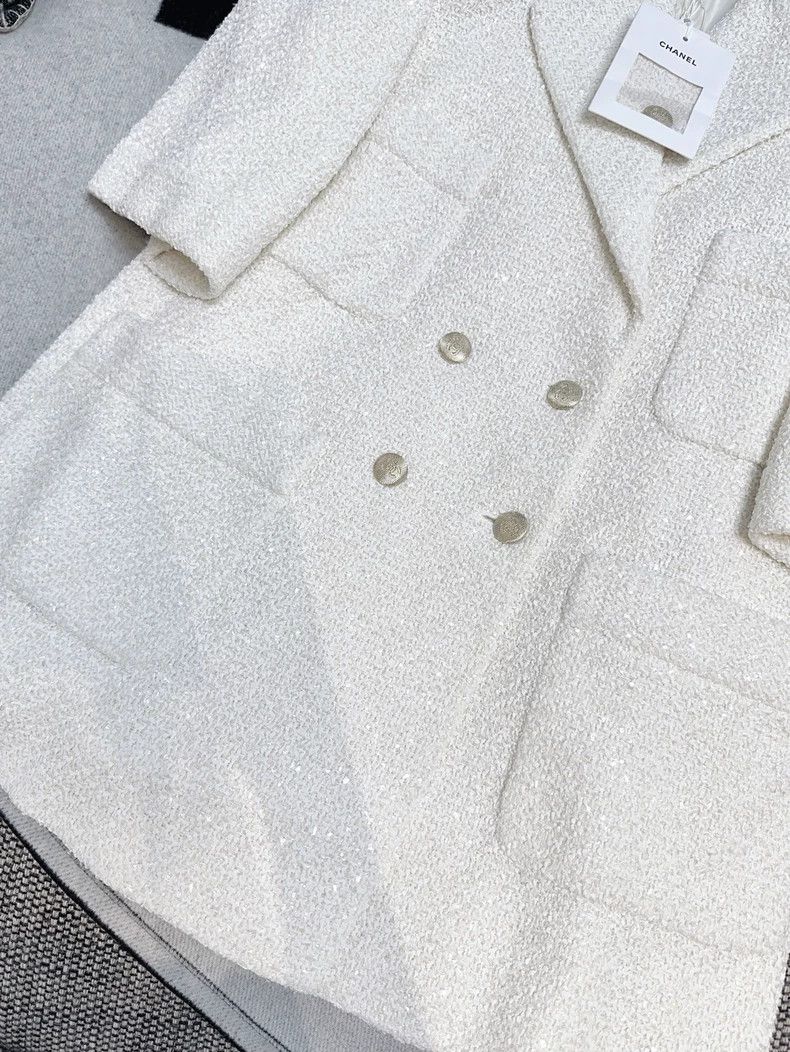 Chanel CHANEL 22S White Tweed Double-Breasted Coat Size M / US 6-8 / IT 42-44 - 3 Thumbnail