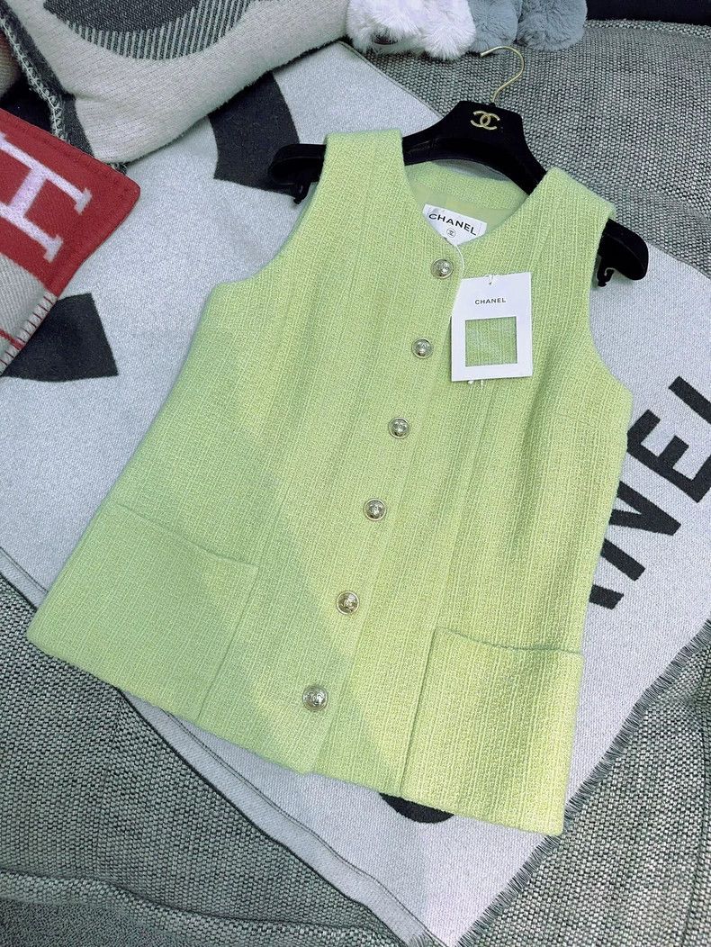 Chanel Chanel 20k Equestrian Sleeveless Vest Jacket Size M / US 6-8 / IT 42-44 - 7 Thumbnail