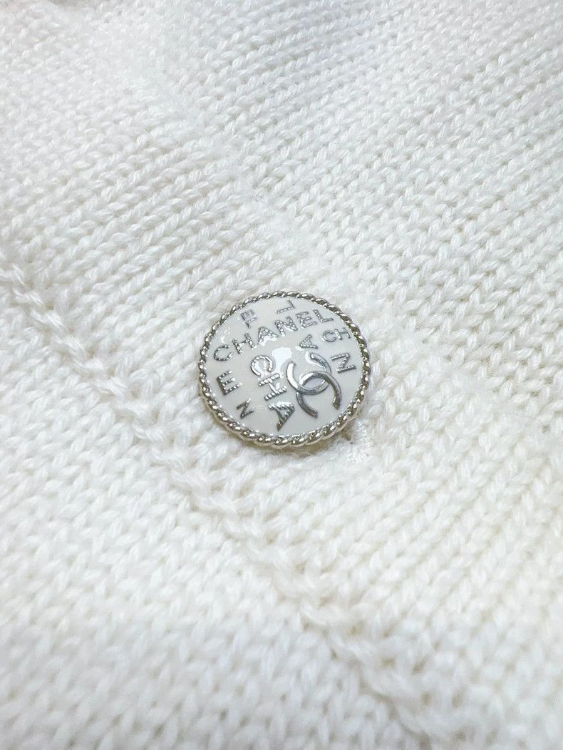 Chanel Chanel White Blue Clover Knit Cardigan Size L / US 10 / IT 46 - 6 Thumbnail