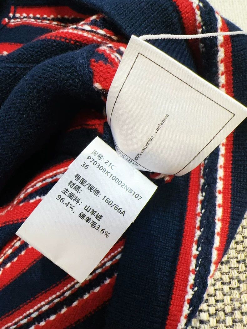 Chanel Chanel Red Blue Stripe Knit Skirt Size 28" / US 6 / IT 42 - 9 Thumbnail