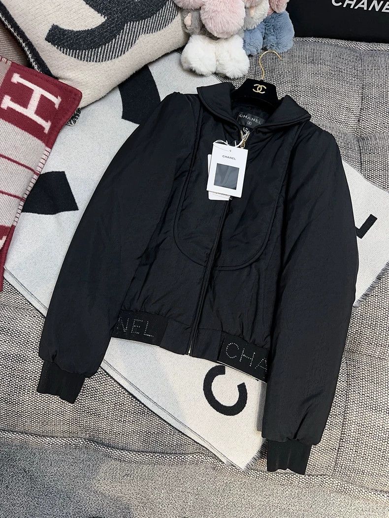 Chanel Chanel Coco Neige Black Puffer Jacket Size M / US 6-8 / IT 42-44 - 8 Thumbnail