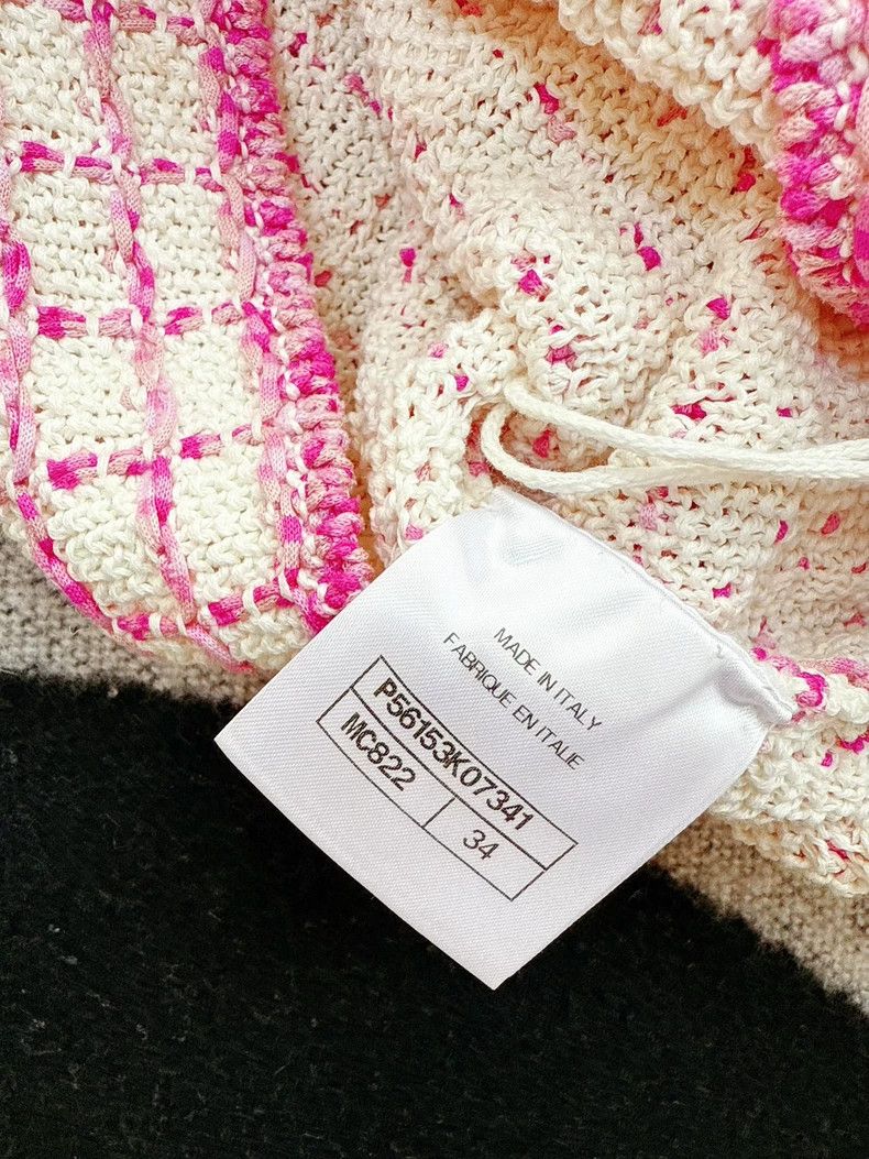 Chanel Chanel White Pink Plaid Knit Skirt Size 34" / US 12 / IT 48 - 4 Thumbnail