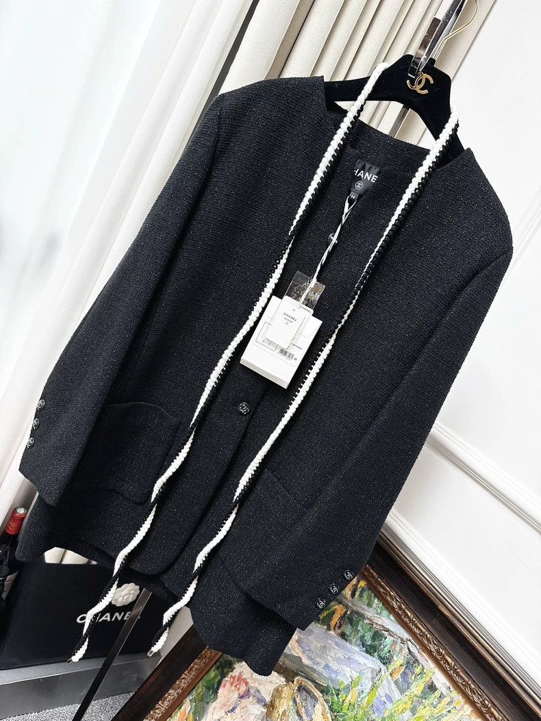 Chanel Chanel Black Tweed Mid-Length Coat Size M / US 6-8 / IT 42-44 - 6 Thumbnail