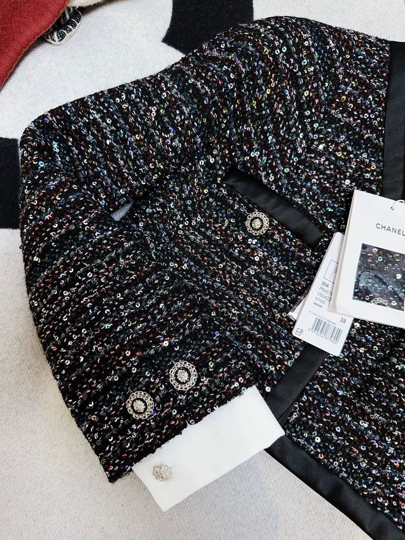 Chanel Chanel Tweed Sequin Short Jacket Size M / US 6-8 / IT 42-44 - 3 Thumbnail
