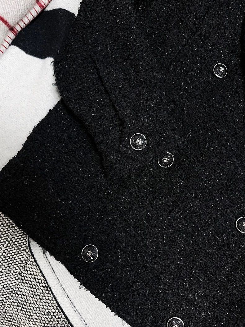 Chanel Chanel 21B Black Tweed Double-Breasted Coat Size M / US 6-8 / IT 42-44 - 3 Thumbnail