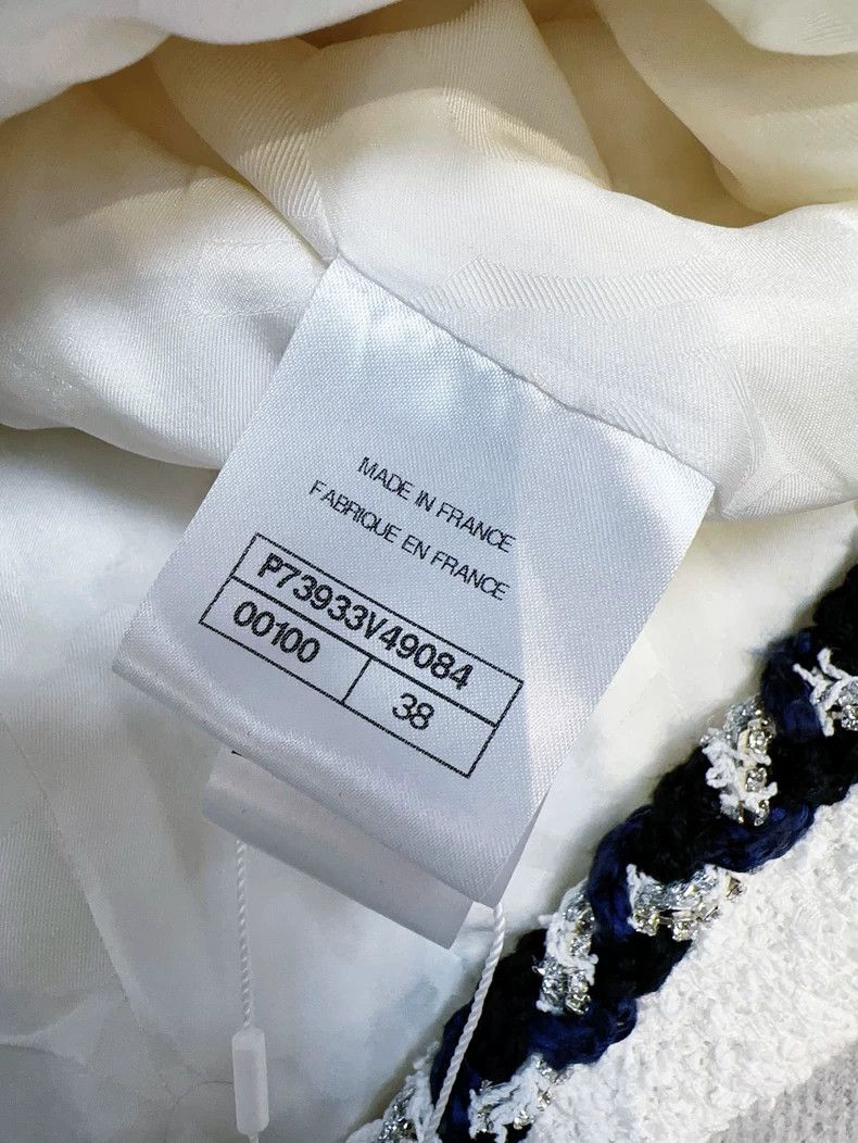 Chanel Chanel 23C White Diamond Trim Knit Jacket Size L / US 10 / IT 46 - 4 Thumbnail