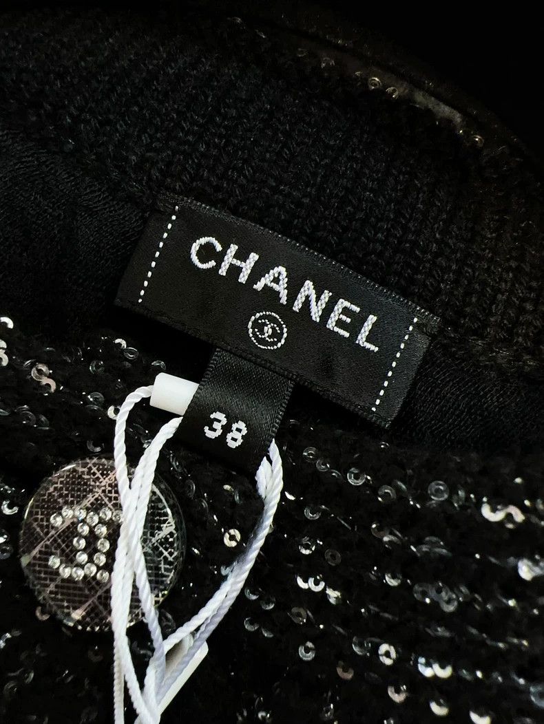 Chanel CHANEL 21K Black Sequin Knit Cardigan Size M / US 6-8 / IT 42-44 - 5 Thumbnail