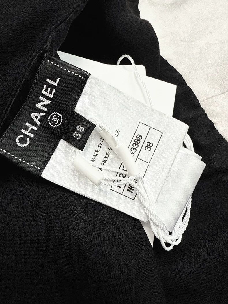 Chanel CHANEL 22P Black White Strap Top Size M / US 6-8 / IT 42-44 - 6 Thumbnail