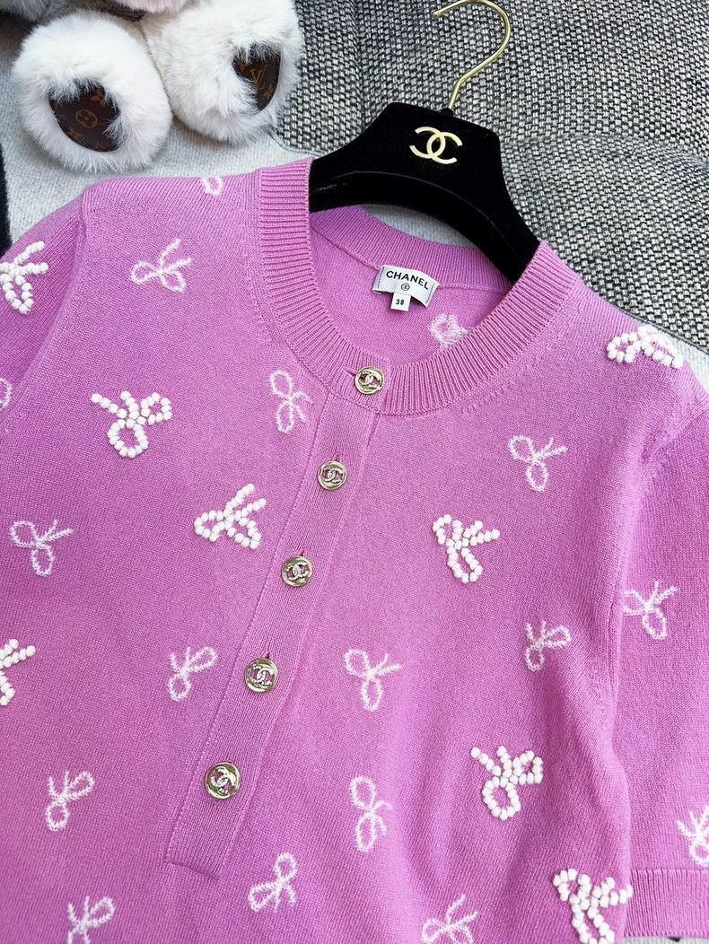 Chanel Chanel Pink Bow Short Sleeve Knit Dress Size M / US 6-8 / IT 42-44 - 6 Thumbnail